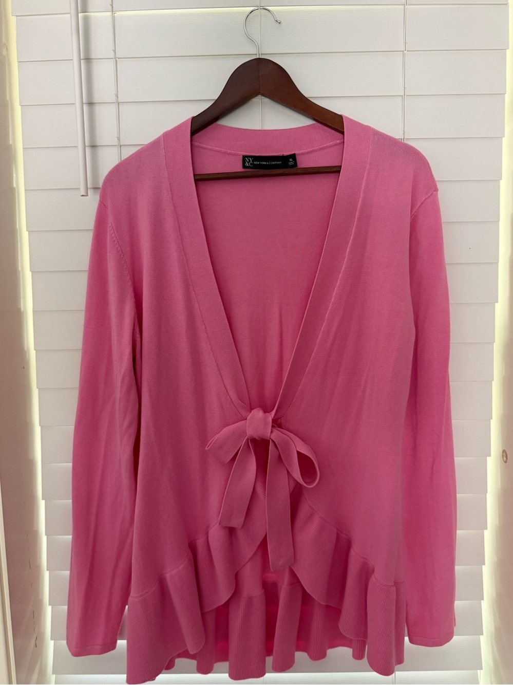 New York & Co Tie-Front Closure Ruffled Hem Cardigan Vacation Resort Streetwear